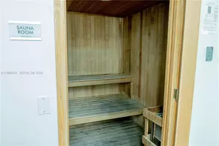 480 NE 30th St, Miami, FL 33137 - Photo 7