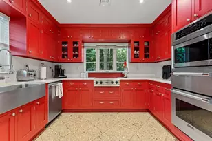 7218 SW 54th Ct, Miami, FL 33143 - Photo 23