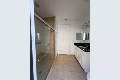 9947 NW 86th Ter, Doral, FL 33178 - Photo 13