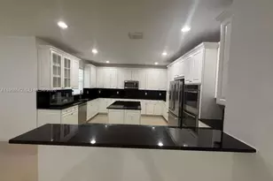 9947 NW 86th Terrace, Doral, FL 33178 - Photo 9