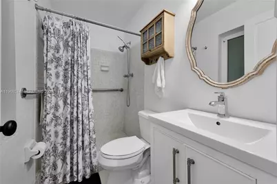 18525 SW 90th Ct, Cutler Bay, FL 33157 - Photo 23