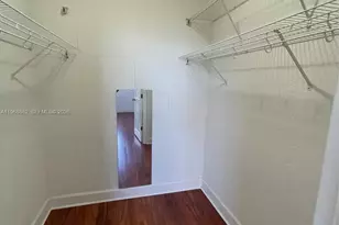 401 69th St, Miami Beach, FL 33141 - Photo 11