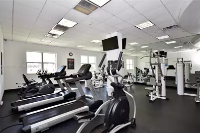 401 69 St #411, Miami Beach, FL 33141 - Photo 17