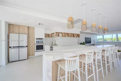 5900 Collins Ave #1401, Miami Beach, FL 33140 - Photo 45