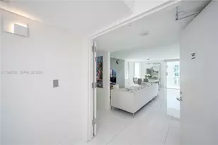5900 Collins Ave, Miami Beach, FL 33140 - Photo 13