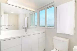 5900 Collins Ave, Miami Beach, FL 33140 - Photo 29