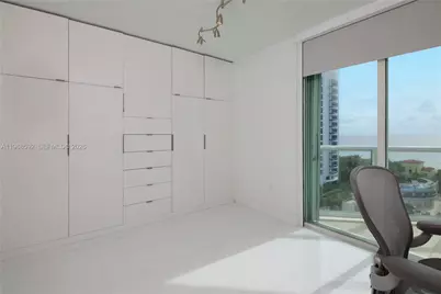 5900 Collins Ave #1401, Miami Beach, FL 33140 - Photo 35