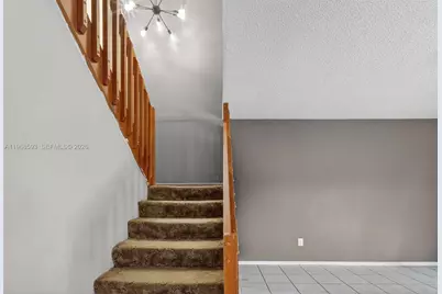 1171 SW 118th Ter, Davie, FL 33325 - Photo 5