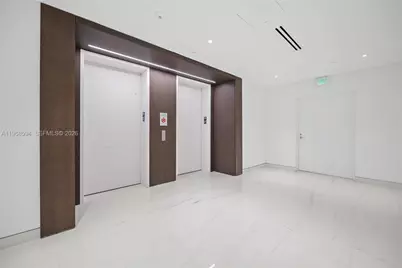 300 Biscayne Blvd Way #303, Miami, FL 33131 - Photo 17