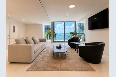 300 Biscayne Blvd Way #303, Miami, FL 33131 - Photo 1
