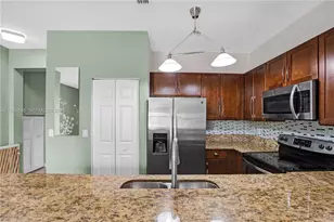 1855 SW 89th Terrace, Miramar, FL 33025 - Photo 7