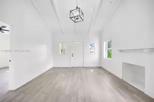 503 NW 47th St, Miami, FL 33127 - Photo 17