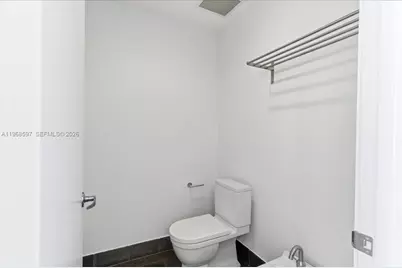 1100 Biscayne Blvd #2702, Miami, FL 33132 - Photo 19