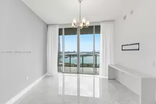 1100 Biscayne Blvd, Miami, FL 33132 - Photo 11