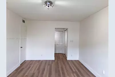 16801 NE 14th Ave #209, Miami, FL 33162 - Photo 17