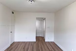 16801 NE 14th Ave, Miami, FL 33162 - Photo 17