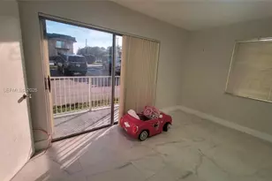 5425 SW 77th Ct, Miami, FL 33155 - Photo 13