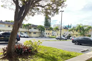 7304 SW 82nd St, Miami, FL 33143 - Photo 17