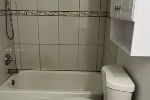 7304 SW 82nd St, Miami, FL 33143 - Photo 15