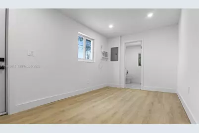 1735 NW 126th St, Miami, FL 33167 - Photo 23