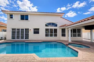 357 SW 188th Terrace, Pembroke Pines, FL 33029 - Photo 3