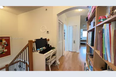 10840 NW 79th St, Doral, FL 33178 - Photo 15