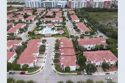 10840 NW 79th St, Doral, FL 33178 - Photo 5