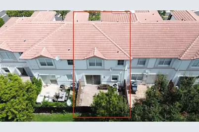 10840 NW 79th St, Doral, FL 33178 - Photo 7