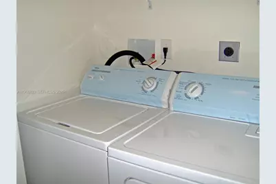 10840 NW 79th St, Doral, FL 33178 - Photo 27