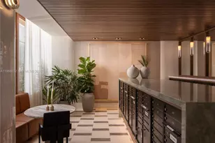 3900 Alton Rd, Miami Beach, FL 33140 - Photo 15