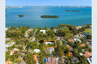 5600 N Bayshore Dr, Miami, FL 33137 - Photo 35