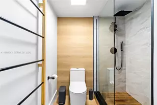 3745 NE 171st St, North Miami Beach, FL 33160 - Photo 33