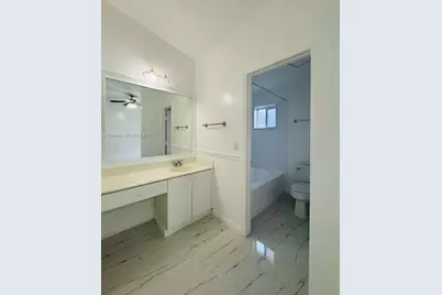 20874 NW 2nd St, Pembroke Pines, FL 33029 - Photo 5