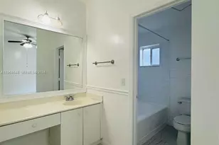 20874 NW 2nd St, Pembroke Pines, FL 33029 - Photo 5