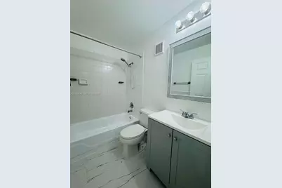 20874 NW 2nd St, Pembroke Pines, FL 33029 - Photo 9