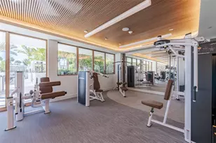 3900 Alton Rd, Miami Beach, FL 33140 - Photo 29