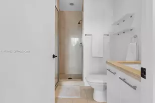 6799 Collins Ave, Miami Beach, FL 33141 - Photo 17