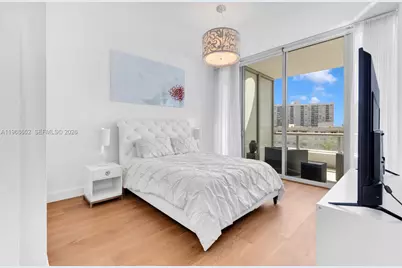 6799 Collins Ave #412, Miami Beach, FL 33141 - Photo 7