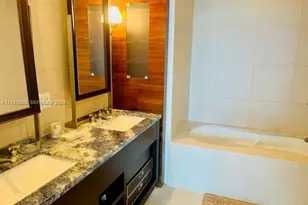 6799 Collins Ave, Miami Beach, FL 33141 - Photo 7