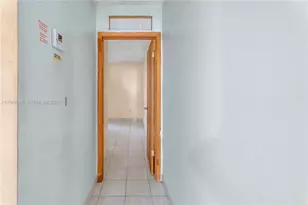 19201 SW 123rd Ave, Miami, FL 33177 - Photo 7