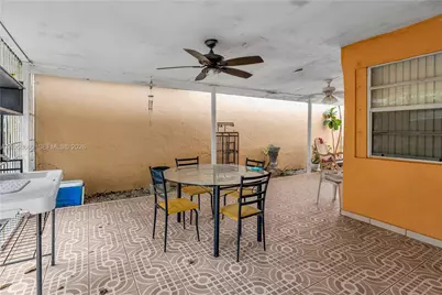 19201 SW 123rd Ave, Miami, FL 33177 - Photo 13