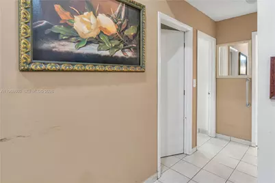 19201 SW 123rd Ave, Miami, FL 33177 - Photo 5