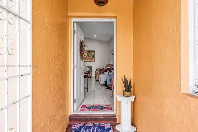 19201 SW 123rd Ave, Miami, FL 33177 - Photo 3