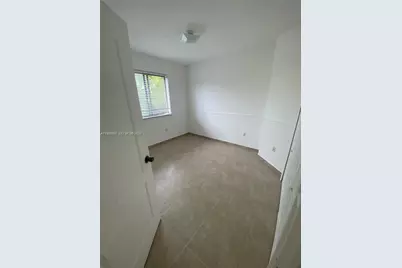 9300 Fontainebleau Blvd #E507, Miami, FL 33172 - Photo 33