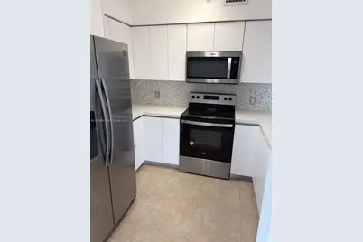 9300 Fontainebleau Blvd #E507, Miami, FL 33172 - Photo 15