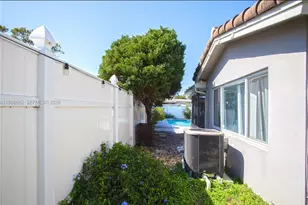 2450 NE 18th St, Pompano Beach, FL 33062 - Photo 41