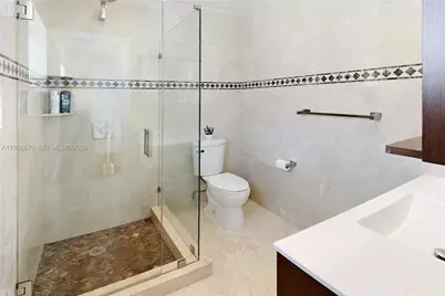 2031 NE 14th Ct, Fort Lauderdale, FL 33304 - Photo 15