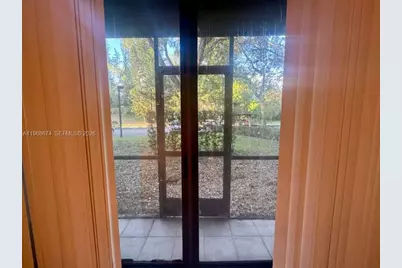 3720 Inverrary Dr #1N, Lauderhill, FL 33319 - Photo 11