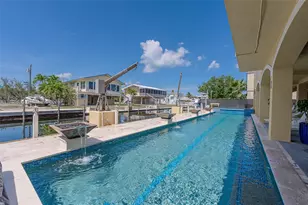 30825 Ortega Ln, Big Pine, FL 33043 - Photo 47