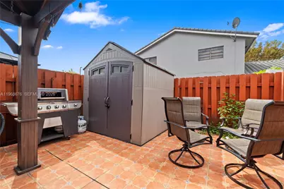 10908 NW 7th St #403, Miami, FL 33172 - Photo 19